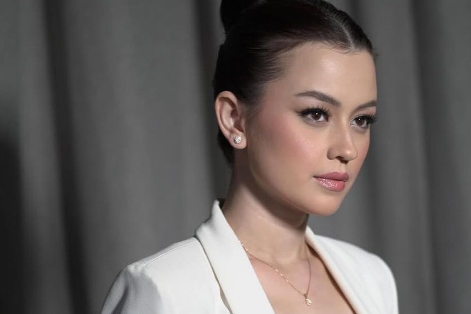 Kimberly Ryder Resmi Jual Mobil BMW Miliknya ke Jhony LBF, Netizen Salfok: 'Apa Gak Kemurahan?'