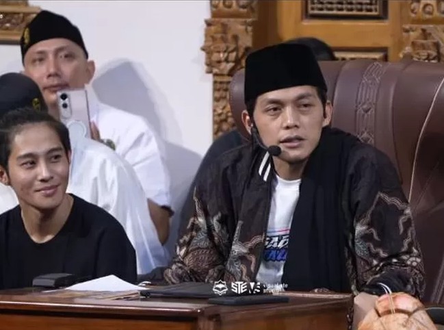 Pindah Agama? DJ Panda Temukan Kedamaian di Pengajian Gus Iqdam Setelah Skandal dengan Erika Carlina