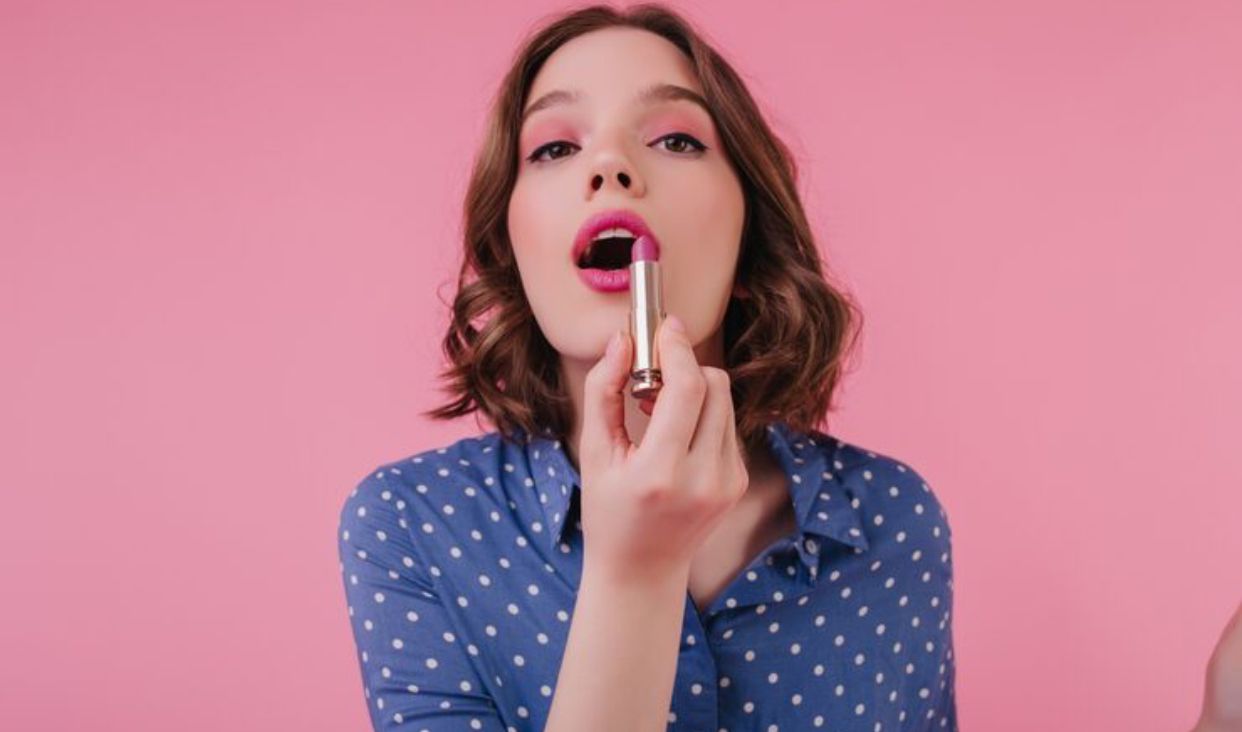 Jangan Sampai Bibir Kamu Rusak! Kenali Tanda Lipstik Kadaluarsa yang Sudah Tak Layak Pakai