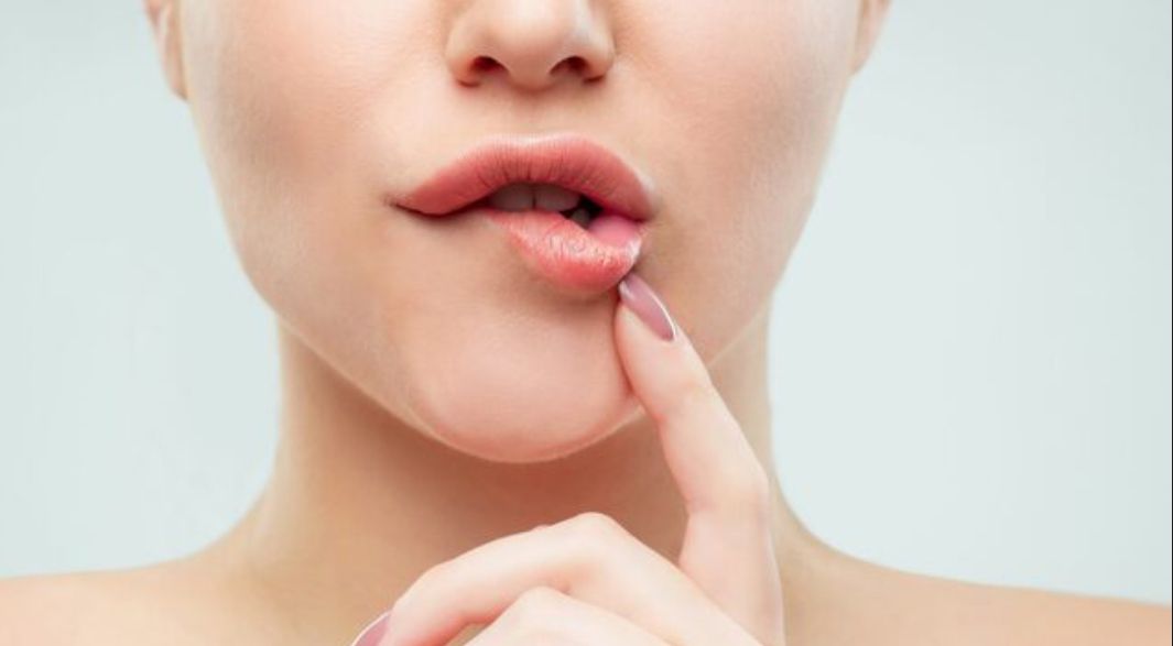5 Warna Lipstik yang Bikin Bibir Tampak Lebih Tebal dan Bervolume