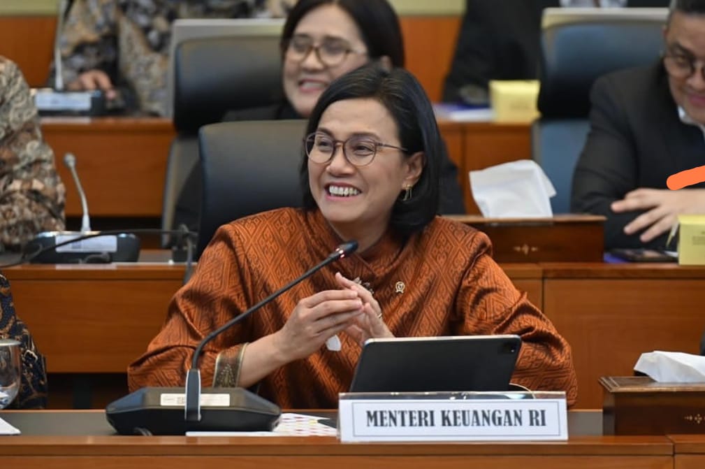 Rumah Dijarah, Sri Mulyani Angkat Bicara Soal Demokrasi, Anarki, dan Luka Publik!