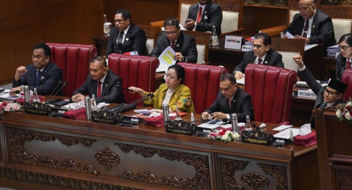 Tabiat Buruk DPR Dibongkar Angelina Sondakh: Rakyat Hanya Jadi Penonton di Balik Isu Tunjangan!