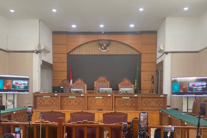 Demo Anarkis Bikin Sidang Nikita Mirzani Online! Kasus Pemerasan dan Cuci Uang Makin Panas!