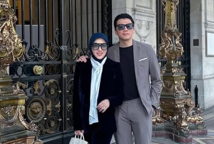 Ups! Syahrini Diduga Bersikap Tak Sopan ke Reino Barack Usai Lakukan Ini Depan Umum!
