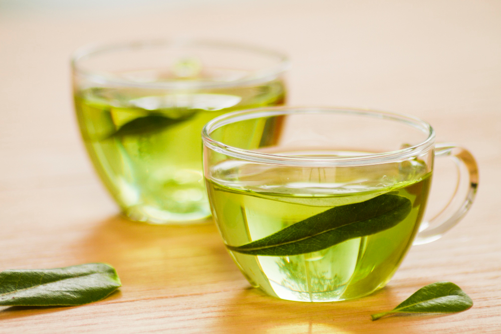 Bahaya Tak Terduga Teh Hijau, Minuman Sehat yang Bisa Jadi Racun Jika Keblabasan Minum!