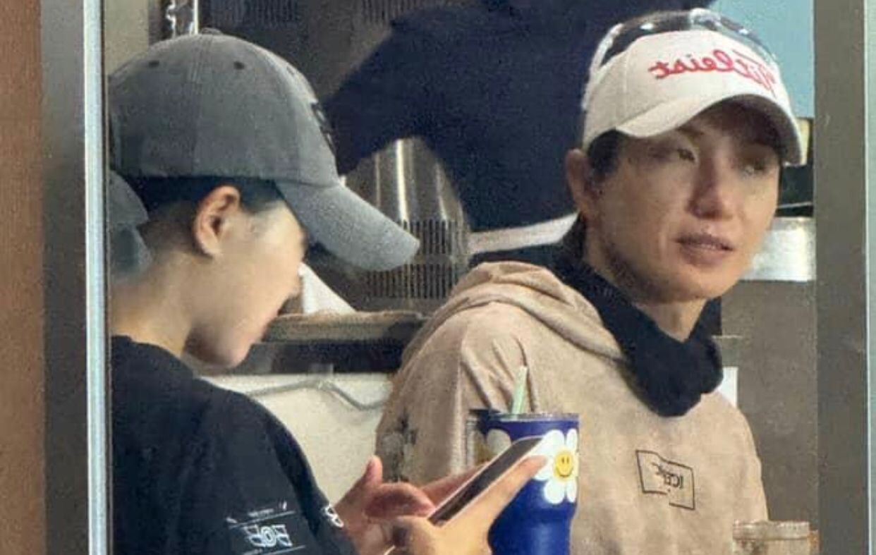 Leeteuk Super Junior Digosipkan Pacari Pegolf 18 Tahun Lebih Muda, Begini Klarifikasinya