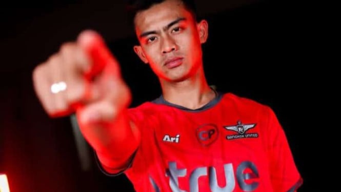 Usai Cerai dari Azizah Salsha, Pratama Arhan Pamer Senyum Semringah di Bangkok United, Netizen Auto Heboh!