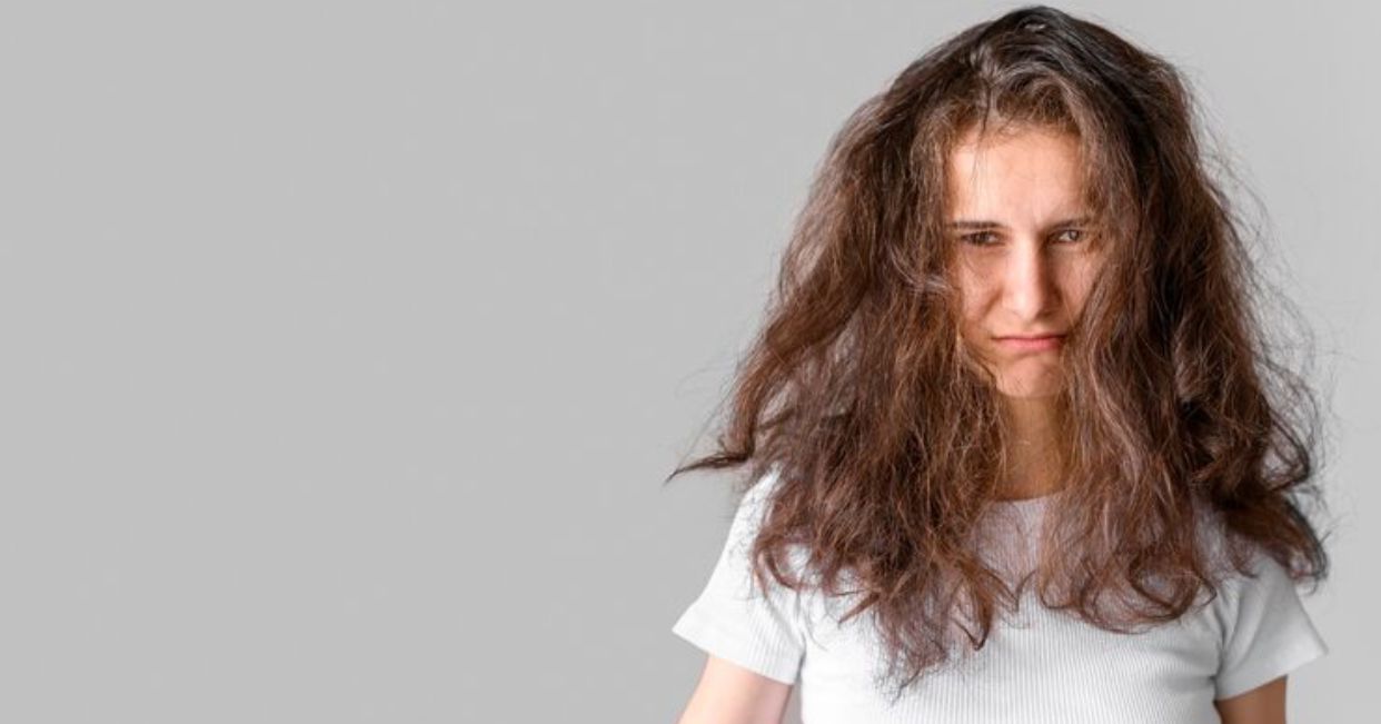 Rambut Jadi Kusut Setelah Dicat? Coba 10 Cara Ini Biar Kembali Lembut!