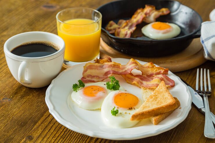 Terlambat Sarapan Bisa Bisa Picu Depresi dan Kematian Lebih Cepat? Ini Kata Peneliti!