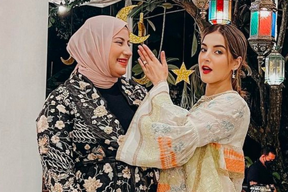 Sindir Perceraian Tasya Farasya dan Ahmad Assegaf, Kakak Tiri Mendadak Ungkit Manisnya Pernikahan Tasyi Athasyia 10 Tahun Lalu