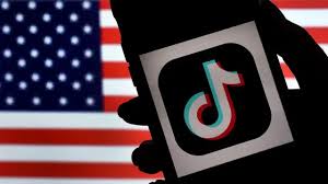 Selangkah Lagi, Trump Bakal Kendalikan Operasi TikTok di AS  