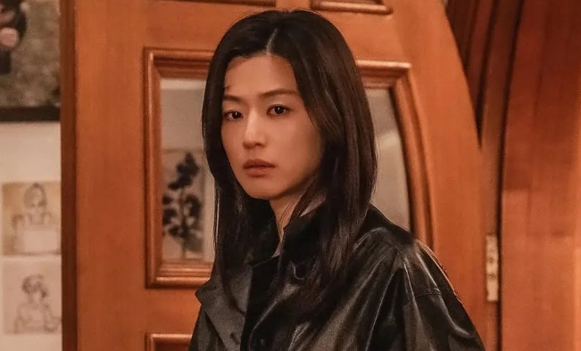 Jun Ji Hyun Diterpa Krisis: Drama Tempest Terancam Boikot di China hingga Isu Utang Suami