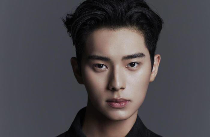 Super Hoki! Bon Appetit Your Majesty Bawa Lee Chae Min ke Puncak Popularitas, Terima 30 Naskah Drama Baru
