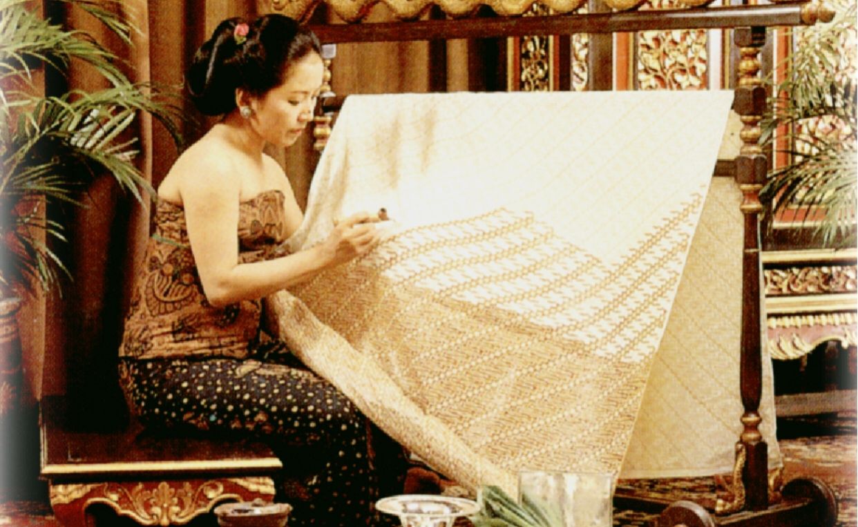 Bukan Sekadar Seni, Batik Indonesia Ternyata Simpan Rumus Matematika Fraktal