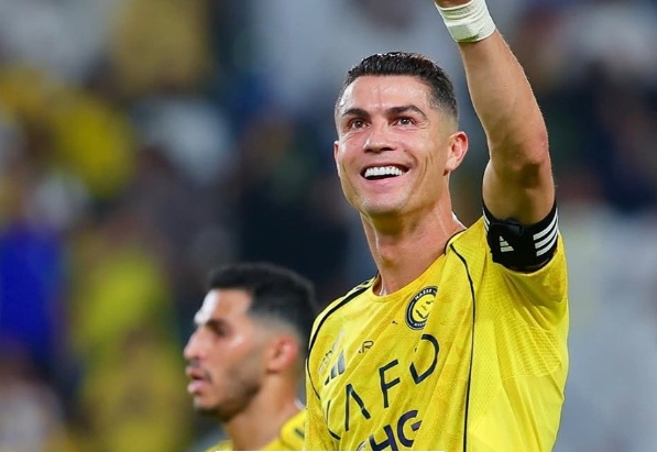 Bukan Ronaldo, Inilah Sosok Pesepakbola Terkaya di Dunia!