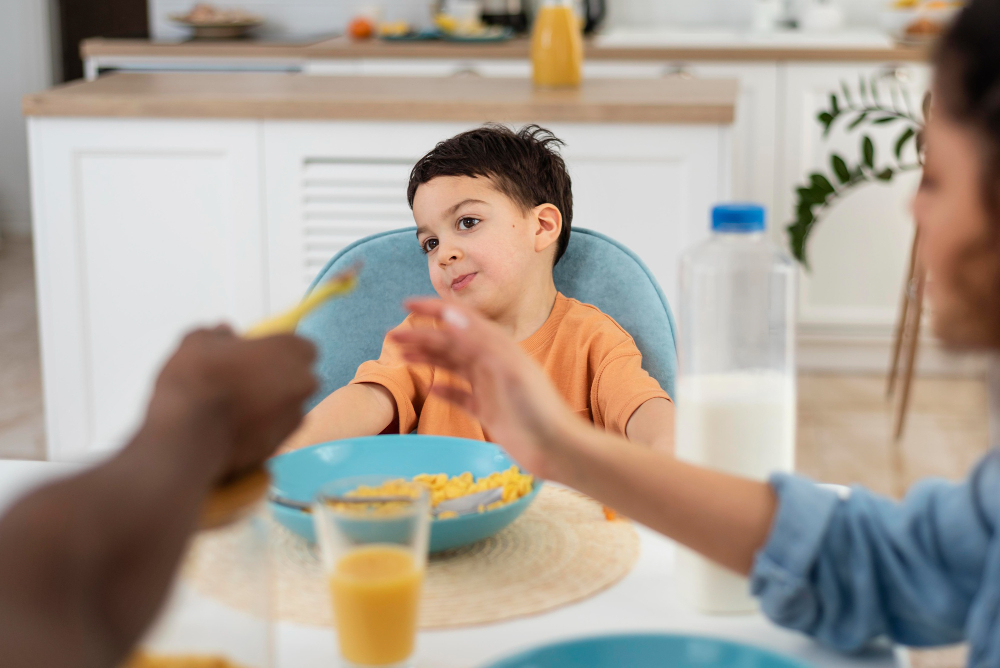 Stop Paksa Anak Makan! Bisa Bikin Trauma Seumur Hidup, Orang Tua Harus Tahu Tipsnya!