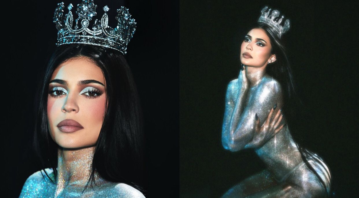 King Kylie Is Back! Kylie Jenner Tampil Futuristik Pakai Mahkota Rancangan Desainer Indonesia