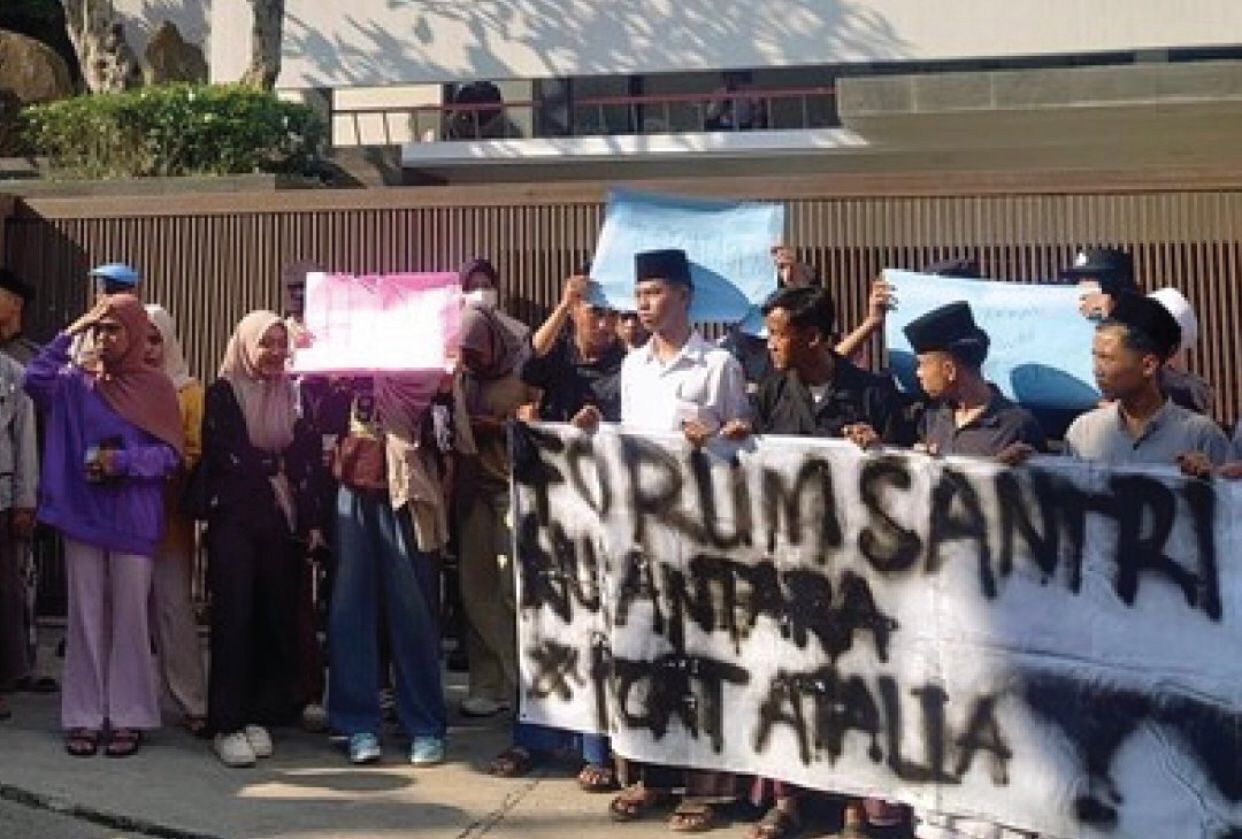 Ini Ucapan Atalia Istri RK yang Bikin Santri Murka hingga Geruduk Rumahnya di Bandung