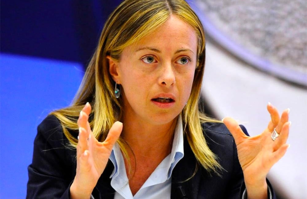 Kalau Berhenti Merokok, Bisa Bunuh Orang! PM Italia Giorgia Meloni Bikin Dunia Politik Tertawa di KTT Gaza