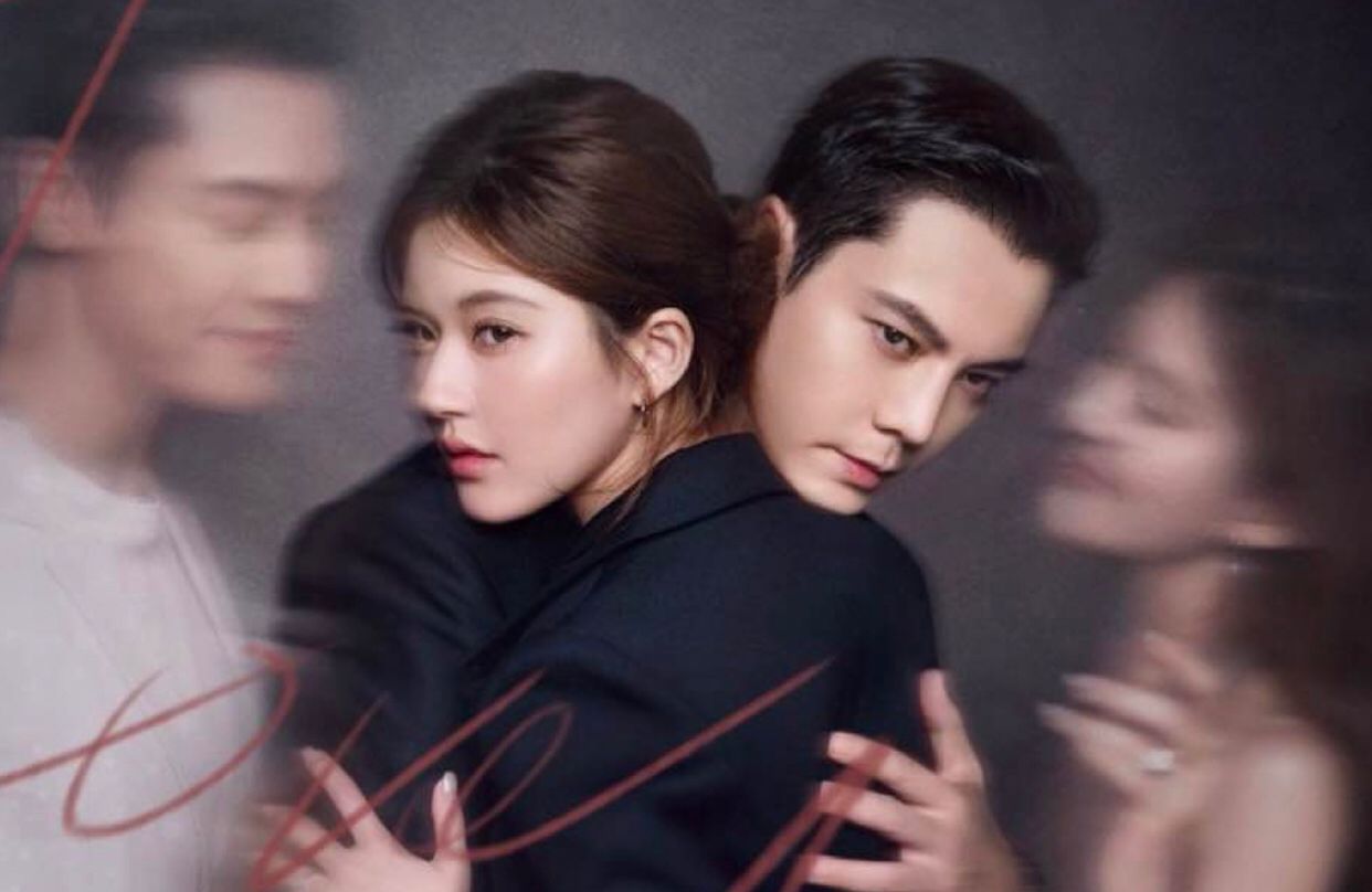 Blak-blakan! William Chan Akui Terpesona Punggung Mulus Zhao Lusi
