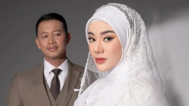 Miliki Karier Mentereng, Aib Alexander Assad Diungkap Clara Shintta Hingga Diisukan Akan Bercerai