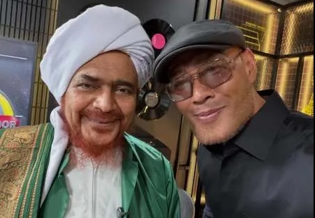 Deddy Corbuzier Bertanya Soal Anaknya yang Belum Memeluk Islam, Habib Umar bin Hafidz Beri Pesan Menyentuh