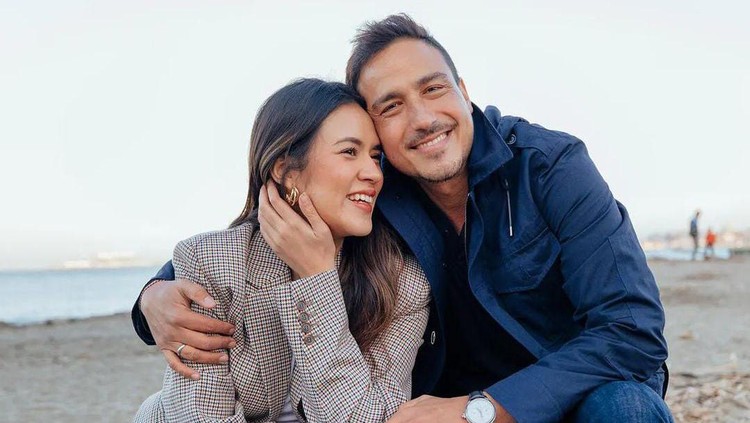Sindir Orang Tak Setia? Lagu Berpindah Hati Milik Raisa Disorot Usai Perceraiannya dengan Hamish Daud Menyeruak