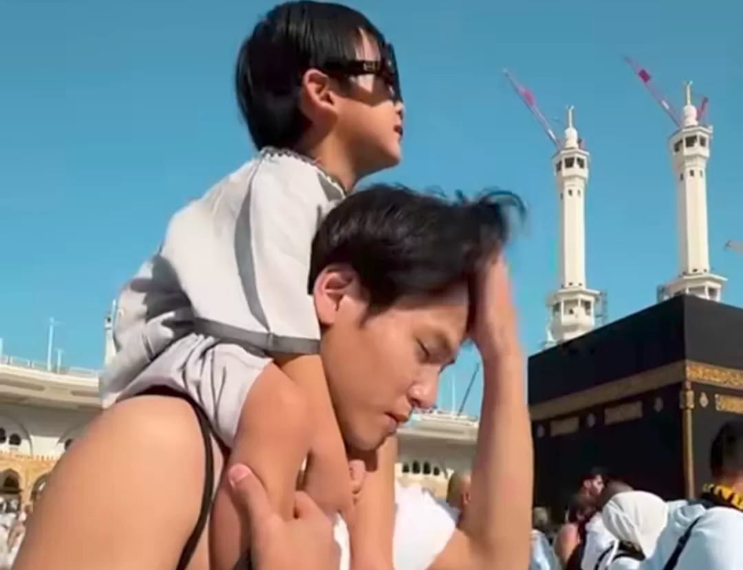 Jule Akui Selingkuh, Momen Daehoon Umrah Gendong Anak Bikin Nangis, Suami Idaman yang Dikhianati