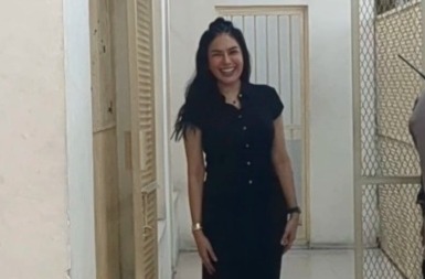 Sidang Vonis Nikita Mirzani: Pamer Senyum Lebar dan Acungkan Jempol, Harap Masih Ada Keadilan di Hari Sumpah Pemuda