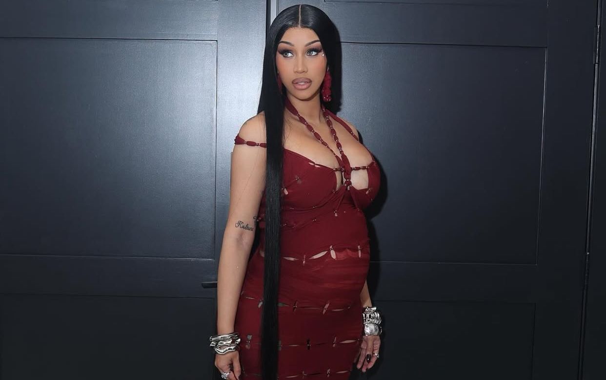 Rapper Cardi B Ngaku Tiga Bulan Tak Cuci Rambut, Warganet Syok Berat