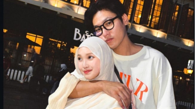 Terkuak Kebenaran Rumor Cerai Julia Prastini dan Na Daehoon, Pengadilan Agama Angkat Suara, Fakta Tak Terduga Terbongkar!