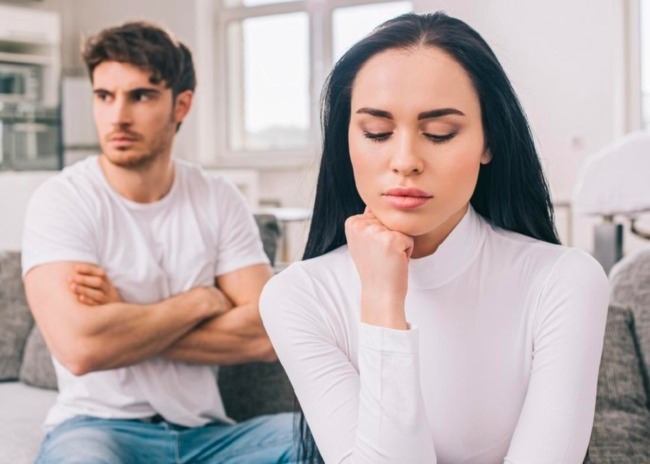 15 Tanda Kena Gaslighting Pasangan, Tanda Ini Paling Sering Tak Disadari