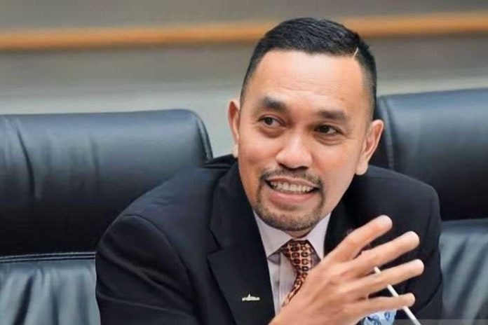 Loncat dari Rooftop Demi Selamat, Ahmad Sahroni Ceritakan Momen Mencekam Saat Rumahnya Dijarah