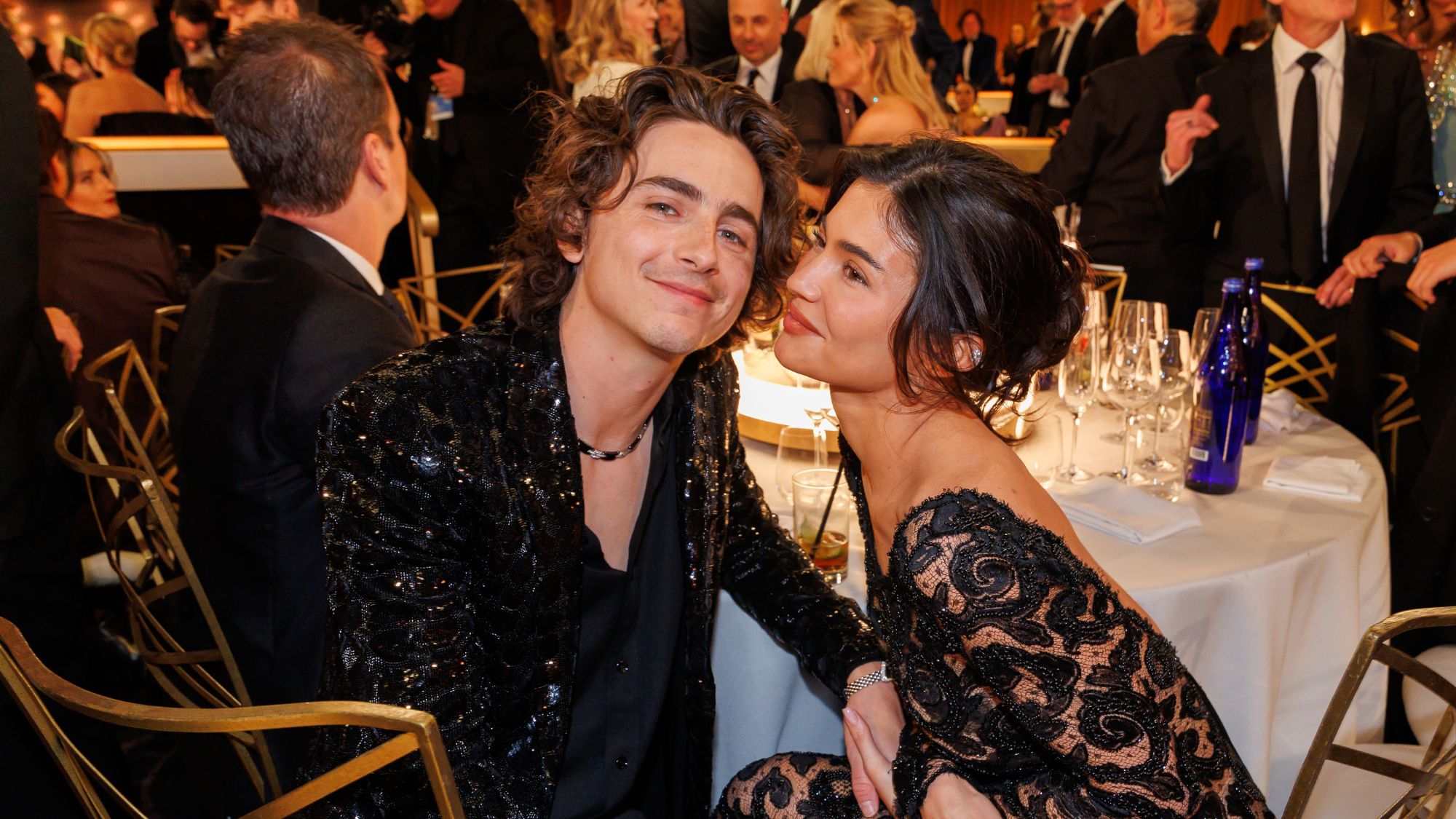 Timothee Chalamet Siap Jadi Ayah? Isyaratkan Ingin Punya Anak dari Kylie Jenner! 