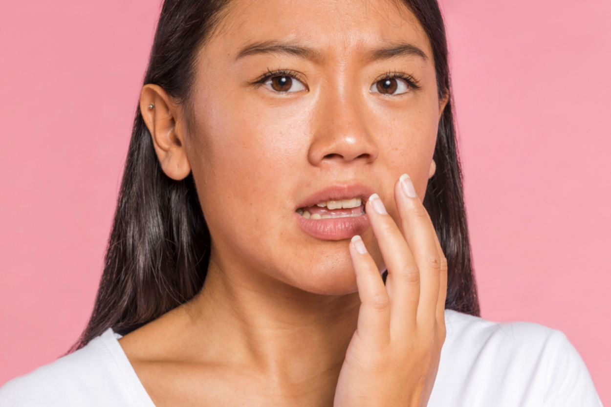 7 Penyebab Bibir Gelap Meski Tidak Merokok, dari Sinar Matahari hingga Dehidrasi!