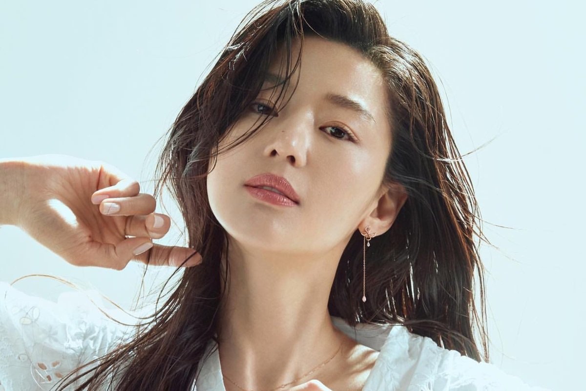 Meski Jadi Bintang Hallyu, Jun Ji Hyun Pilih Urus Anak dan Rumah Tanpa ART