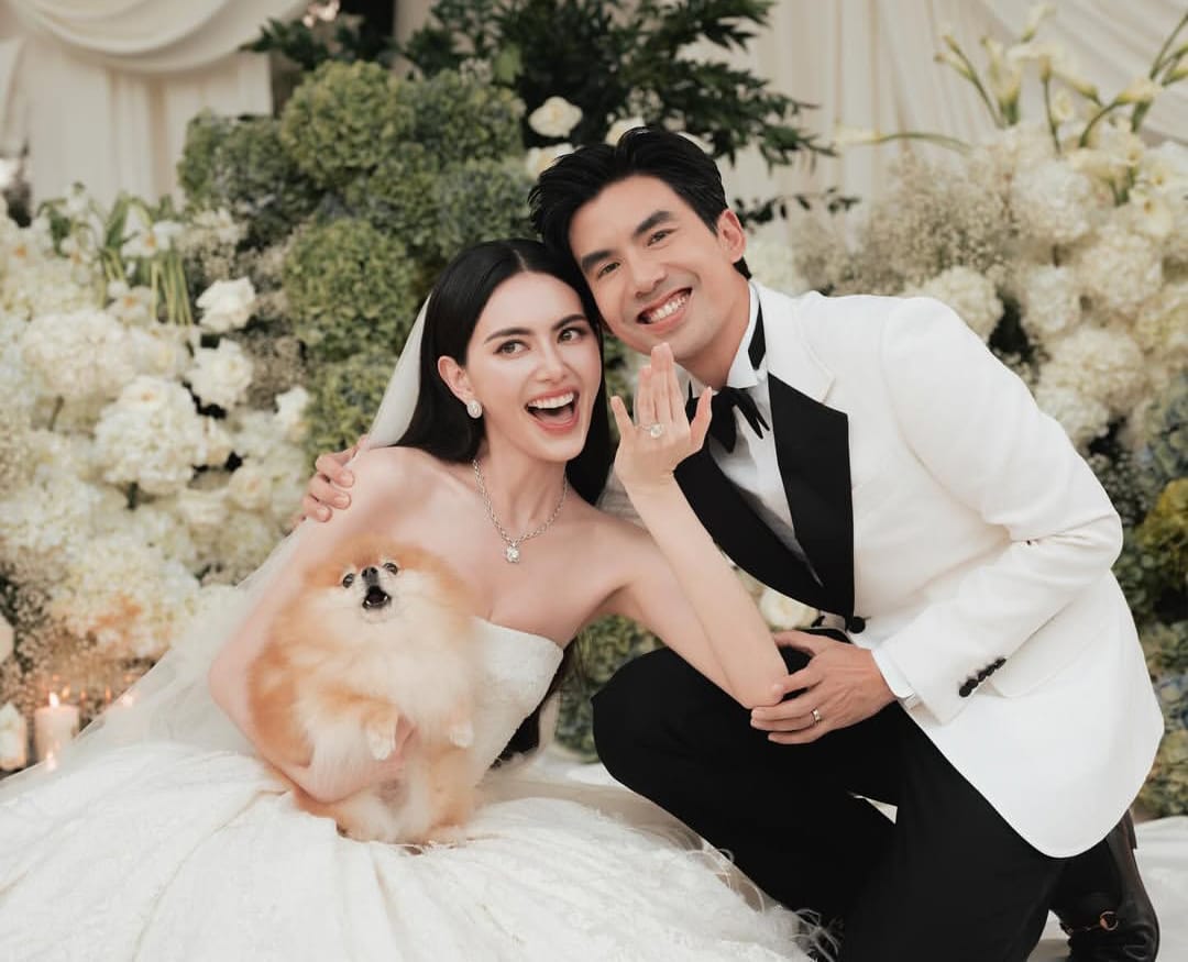 Selamat! Davika Hoorne Sah Dinikahi Ter Chantavit, Pernikahan Romantis Bintang Pee Mak Sukses Bikin Baper