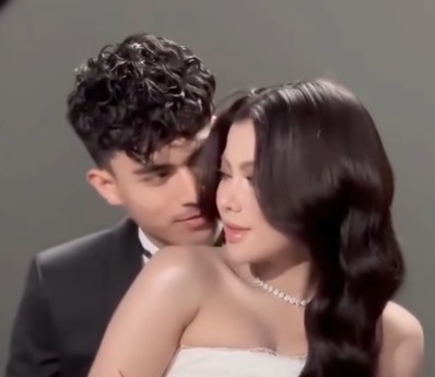 Dulu Diselingkuhi Ex Suami, Hanum Mega Kini Pamer Foto Prewedding Bareng Kekasih Tampan