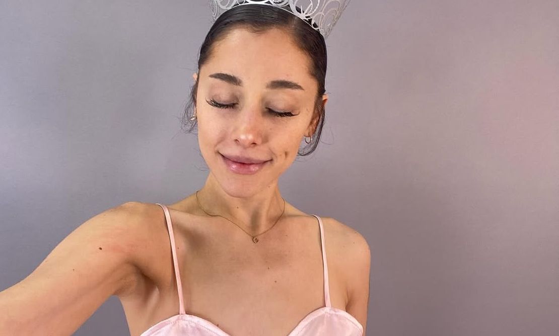 Ariana Grande Positif Covid 19, Jadwal Promosi Wicked: For Good Berantakan