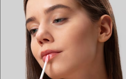 Manfaat Lipstik dengan Kandungan SPF untuk Kecantikan dan Kesehatan Bibir