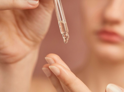 Exfoliasi Gel vs Exfoliasi Serum: Mana yang Lebih Baik untuk Kulit? Berikut Penjelasannya!