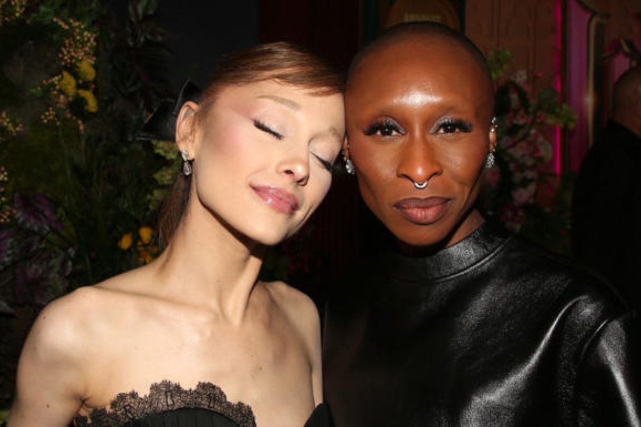 Saking Mesranya, Ariana Grande dan Cynthia Erivo Sampai Dicap 'Semi-Binary' oleh Netizen! Apa Maksudnya?