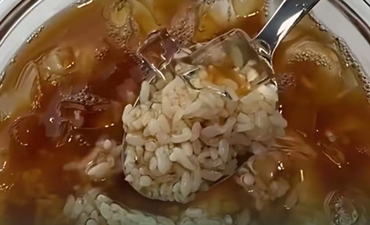 Bapmericano Dipuji Praktis di Korea, Perpaduan Makan Nasi Dicampur Americano Bikin Dunia Geleng-Geleng