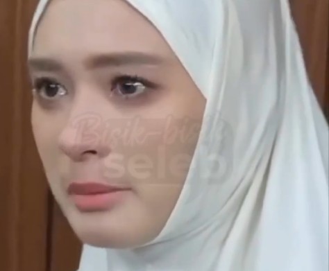 Sorotan Mata Hitam Inara Rusli Saat Konferensi Pers Disorot, Hanya Tipuan Makeup atau Beneran Stress Isu Perselingkuhan?