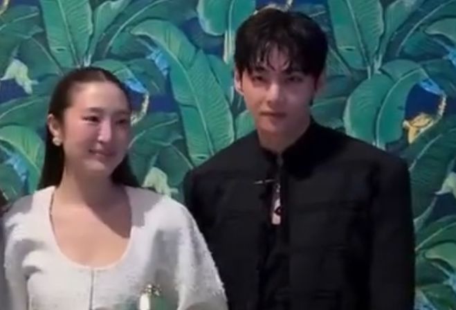 Rumor Pacaran Muncul Lagi, Publik Tuduh V BTS Jadi Duta Paradise City Karena Koneksi Chaebol