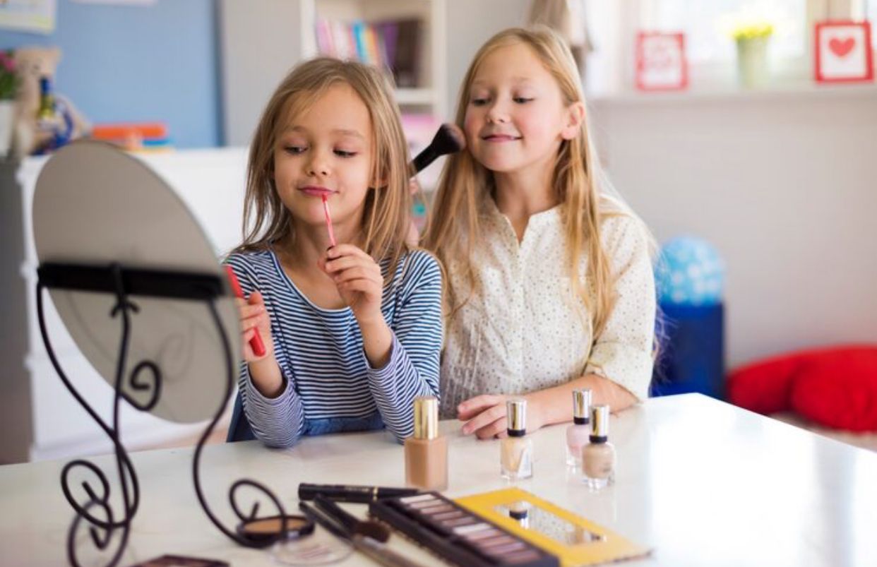 Tren Sephora Kids: Anak-Anak Tertarik Makeup dan Skincare Dewasa, Ahli Ingatkan Bahaya