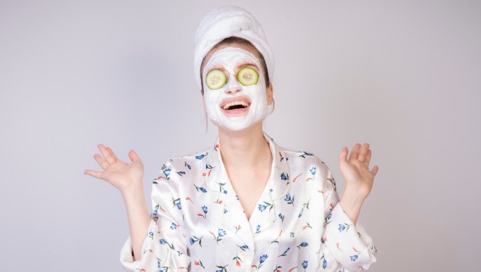 No Mahal-Mahal! 4 Masker Alami Untuk Hilangkan Kerutan di Dahi