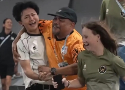 Viral Atlet Skateboard Indonesia Dipeluk Official Timnas Malaysia Saat Sukses Raih Medali Emas