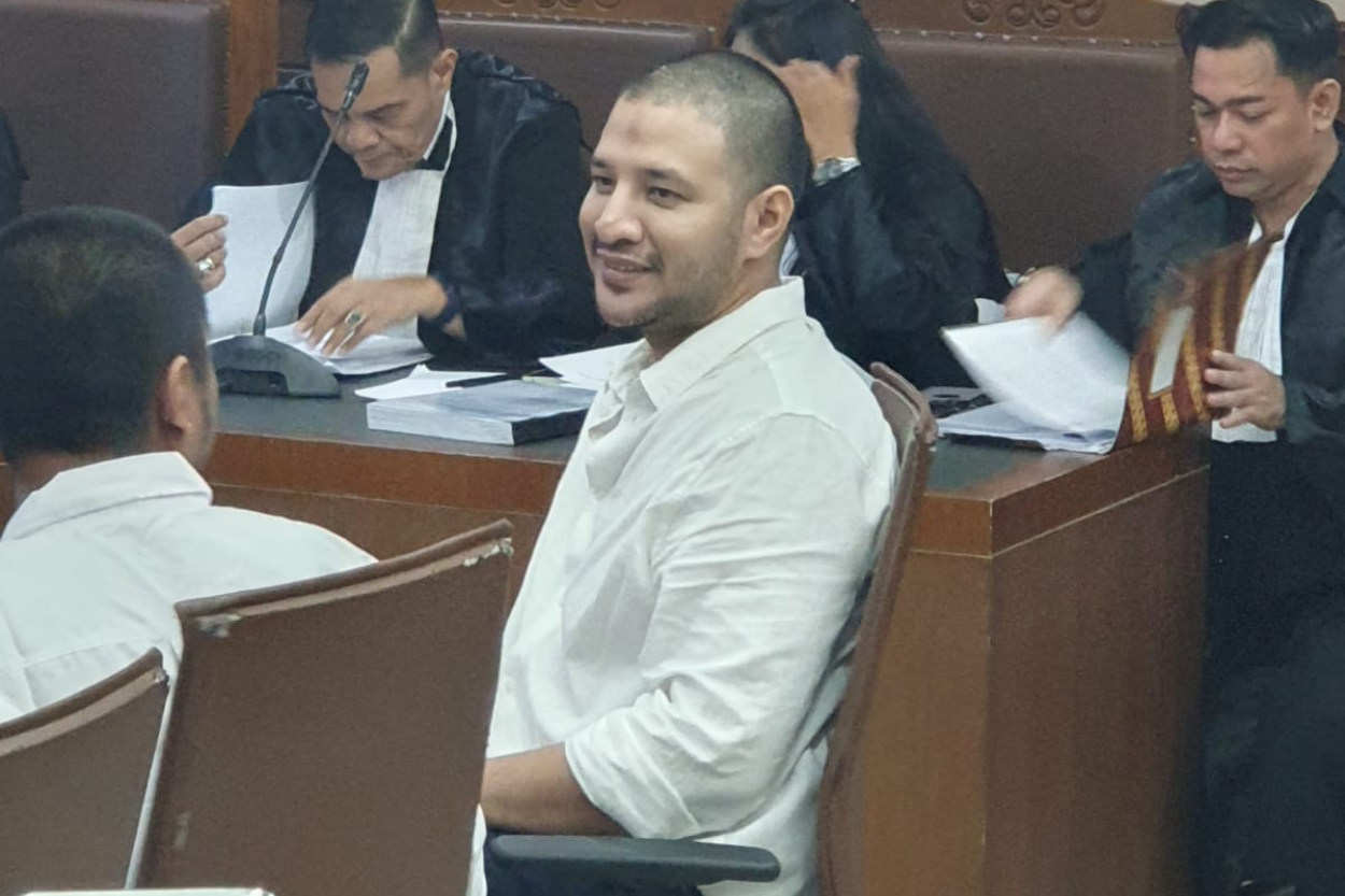 Ammar Zoni Bongkar Rahasia Kelam di Sidang: Mengaku Disetrum dan Dipukul Demi Paksaan Pengakuan