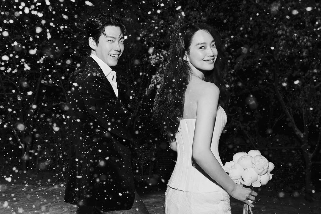 Pesan Cinta Shin Min Ah dan Kim Woo Bin Usai Menikah